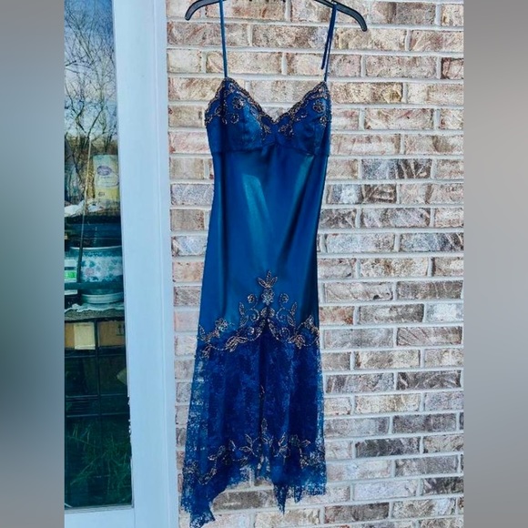 Dresses & Skirts - Dark Blue & Gold Beaded Lace Vintage 90s Prom Formal Dress
